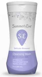 Picture of Summer's Eve Feminine Wash in "Delicate Blossom" for Sensitve Skin